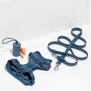 Wild One Small Navy Harness Walk Kit